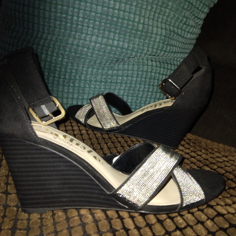Callisto Womens Montana Open Toe Special Occasion Sandals, Black